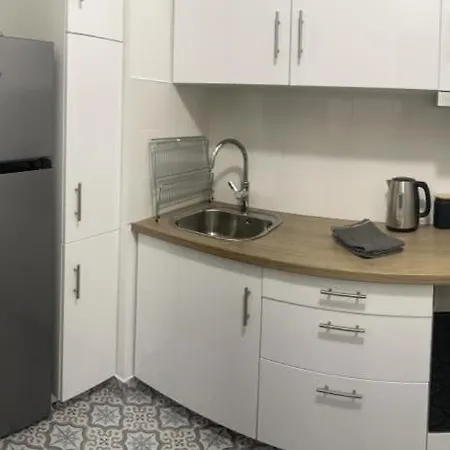 Apartament Charmant T2 Renove Wersal