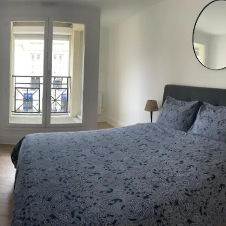 Charmant T2 Renove Apartament *
