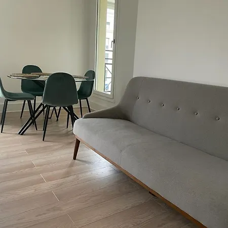 Apartament Charmant T2 Renove Wersal
